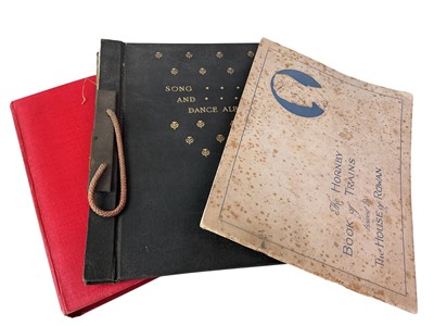 Lot 284 - COLLECTION OF BOOKS