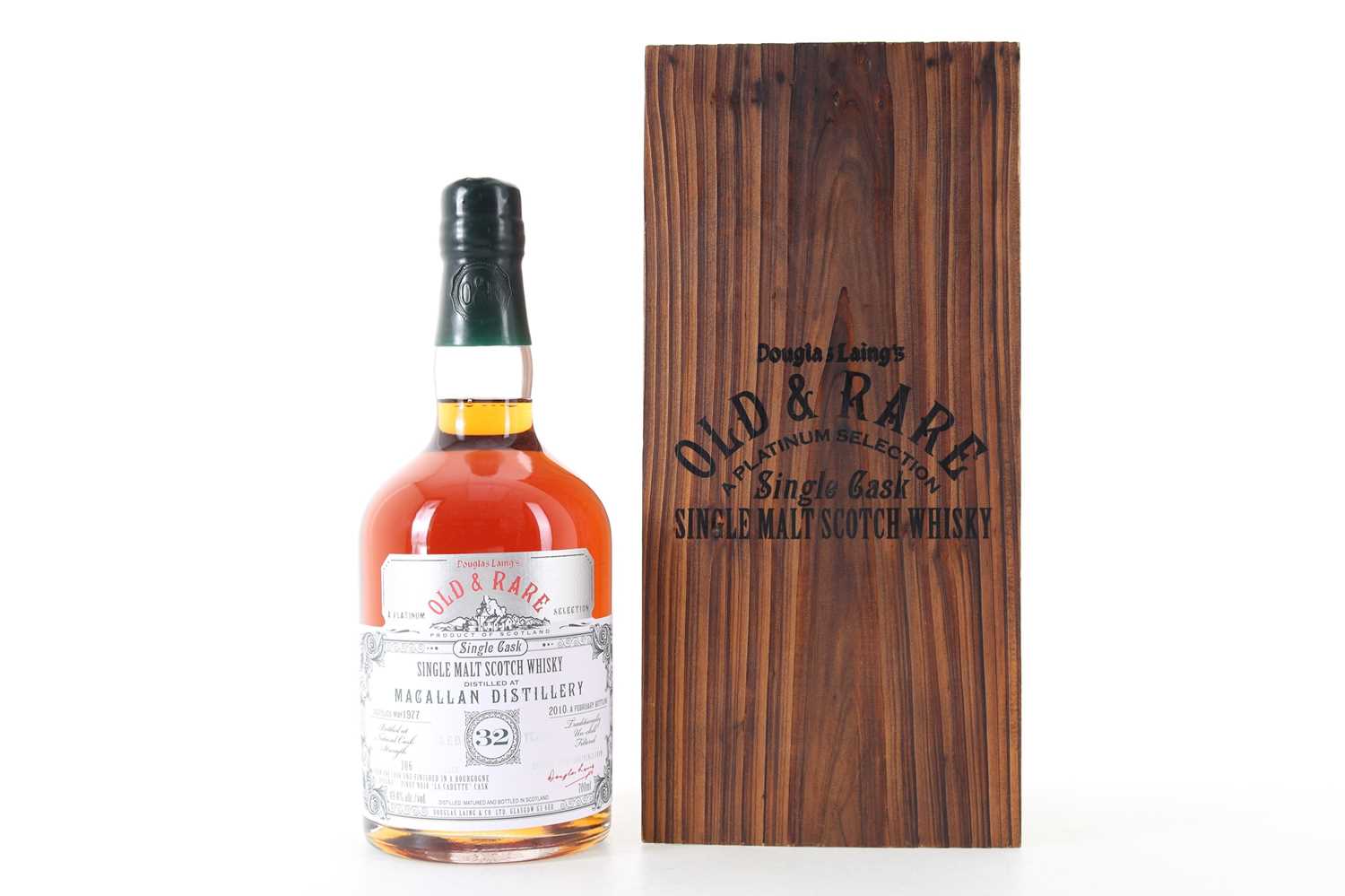 Lot 78 - MACALLAN 1977 32 YEAR OLD DOUGLAS LAING OLD & RARE