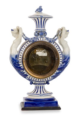 Lot 1043 - EDWARDIAN MANTEL CLOCK