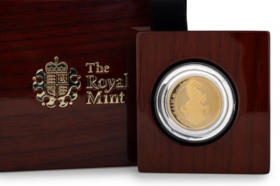 Lot 21 - ELIZABETH II THE QUEEN'S BEATS, THE WHITE HORSE OF HANOVER QUARTER OUNCE GOLD PROOF COIN
