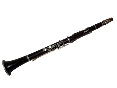Lot 354 - BUFFET B12 CLARINET