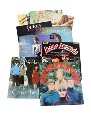 Lot 425 - COLLECTION OF VINYL, LPS AND SINGLES