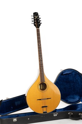 Lot 1048 - KENTUCKY MANDOLIN