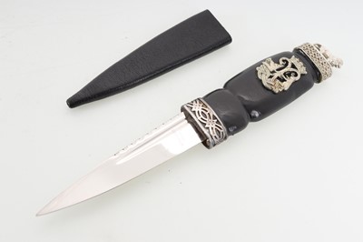 Lot 1225 - SCOTTISH SGIAN DUBH