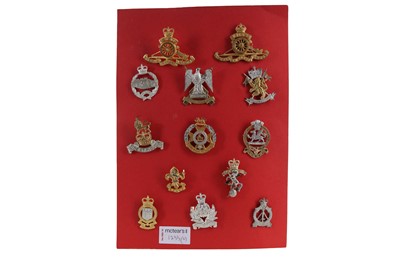 Lot 1233 - COLLECTION OF OFFICERS CAP BADGES