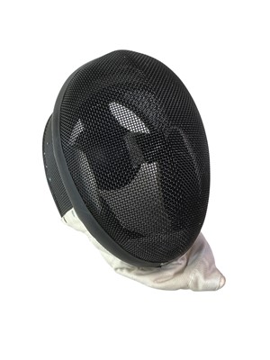 Lot 524 - LEON PAUL FENCING BAG AND FENCING EQUIPMENT