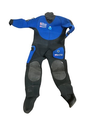 Lot 525 - COLLECTION OF DIVING EQUIPMENT