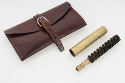 Lot 1237 - GUN CLEANING BRUSH