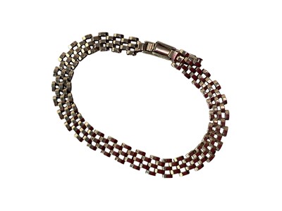 Lot 510 - GOLD GATE LINK BRACELET