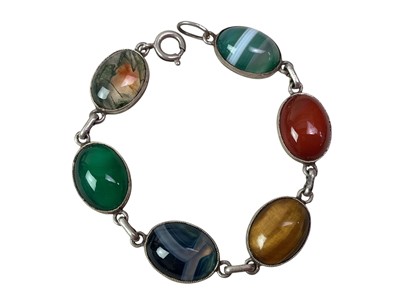 Lot 577 - JOHN HART OF IONA, SILVER & AGATE BRACELET