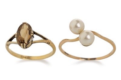 Lot 545 - CITRINE DRESS RING AND A FAUX PEARL TWO STONE RING