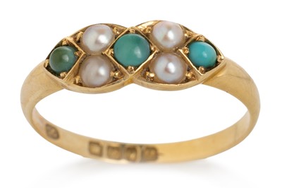 Lot 549 - TURQUOISE AND SEED PEARL RING