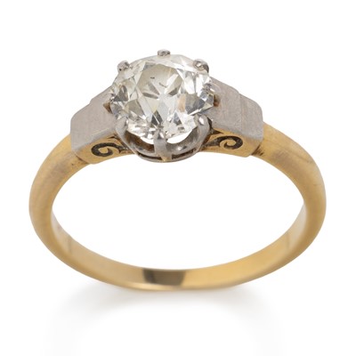 Lot 552 - DIAMOND SOLITAIRE RING