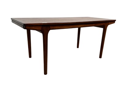 Lot 1622 - MCINTOSH OF KIRCALDY TEAK COFFEE TABLE