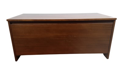 Lot 595 - MID CENTURY AVALON BLANKET CHEST