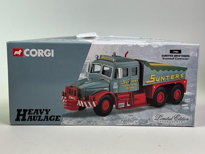 Lot 657 - COLLECTION OF DIECAST MODEL VEHICLES