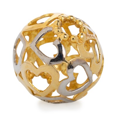 Lot 566 - GOLD SPHERE PENDANT