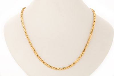 Lot 574 - GOLD BYZANTINE CHAIN