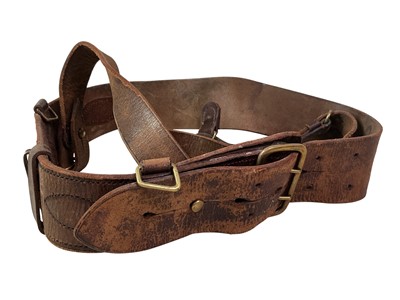 Lot 681 - VINTAGE SAM BROWN LEATHER BELT