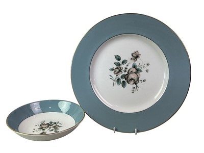 Lot 613 - ROYAL DOULTON DINNER SERVICE