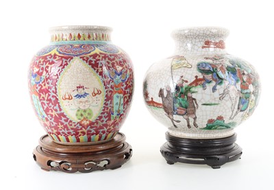 Lot 897 - CHINESE CRACKLE GLAZE VASE