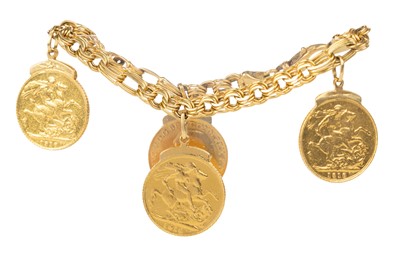 Lot 52 - GEORGE V GOLD SOVEREIGN BRACELET