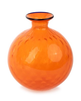 Lot 1629 - VENINI GLASS VASE