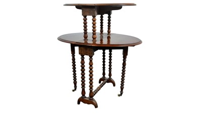 Lot 688 - VICTORIAN WALNUT DOUBLE SUTHERLAND TABLE