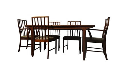 Lot 1628 - TEAK EXTENDING DINING TABLE