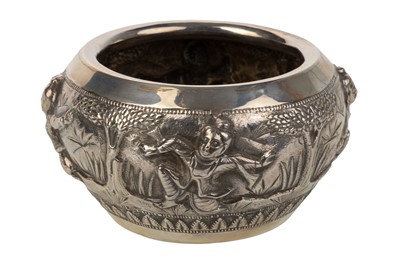 Lot 889 - INDIAN SILVER BOWL