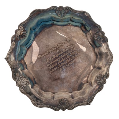 Lot 7 - ELIZABETH II SILVER SALVER