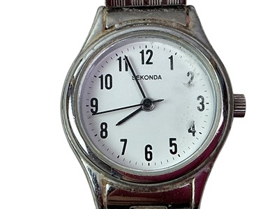 Lot 642 - SEIKO, LADY'S DRESS WATCH