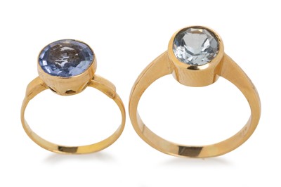 Lot 639 - TWO GEM SET DRESS ITNGS