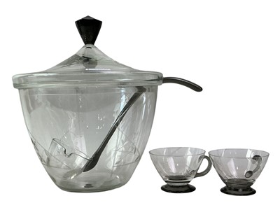 Lot 649 - RETRO CLEAR GLASS PUNCH SET