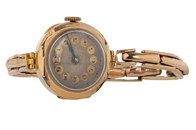 Lot 844 - NINE CARAT GOLD CASED MANUAL WIND WRIST WATCH