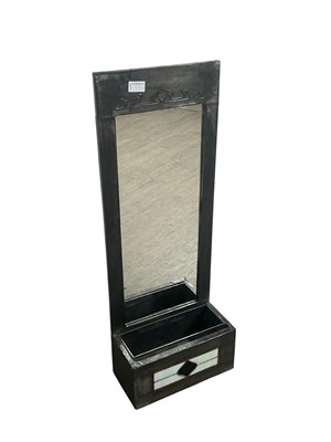 Lot 738 - UPRIGHT WALL MIRROR