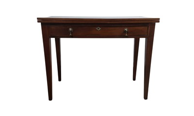 Lot 752 - MAHOGANY TURNOVER TEA TABLE