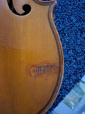 Lot 1055 - FRENCH VIOLIN