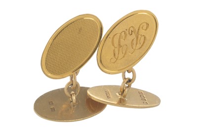 Lot 663 - PAIR OF GOLD CUFFLINKS