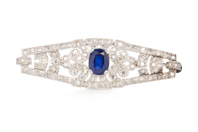 Lot 665 - ART DECO SAPPHIRE AND DIAMOND BROOCH