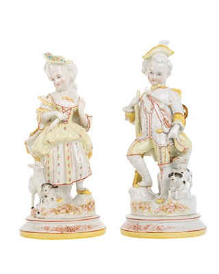 Lot 1588 - PAIR OF SITZENDORF PORCELAIN FIGURES