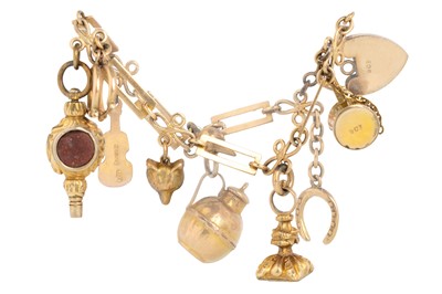 Lot 681 - CHARM BRACELET