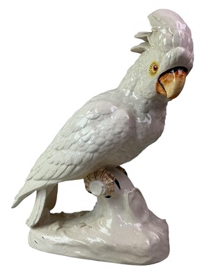 Lot 775 - CERAMIC FIGURE OF A COCKATOO