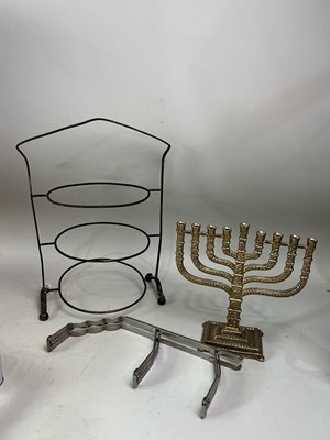 Lot 777 - BRASS SUNDIAL COMPASS