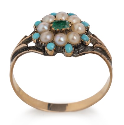 Lot 724 - GEORGIAN EMERALD, PEARL AND TURQUOISE RING
