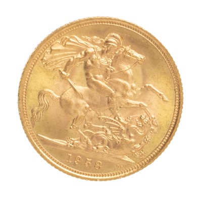 Lot 67 - ELIZABETH II GOLD SOVEREIGN