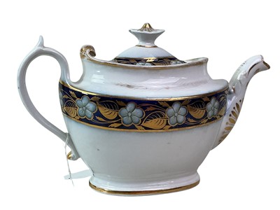 Lot 37 - ENGLISH PORCELAIN PART TEA AND COFFEE SERVICE