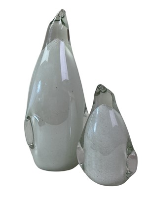 Lot 52 - MURANO STYLE GLASS PENGUIN