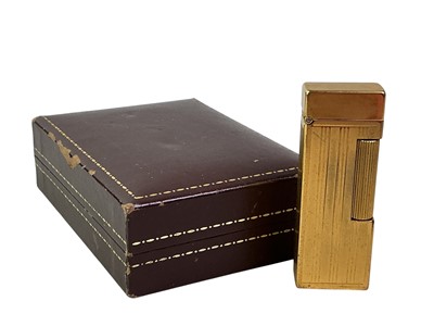 Lot 6 - VINTAGE DUNHILL LIGHTER