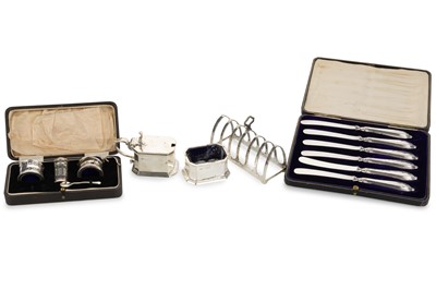 Lot 86 - COLLECTION OF SILVER